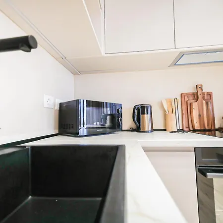 New Bazaar Lejlighed *