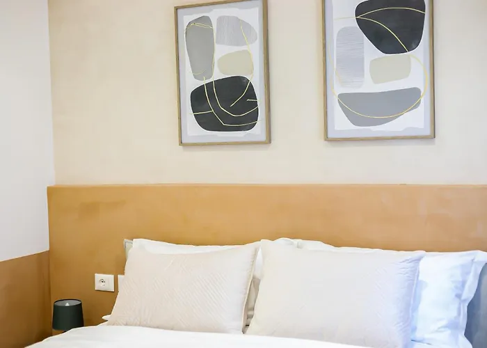 New Bazaar Apartamento Tirana